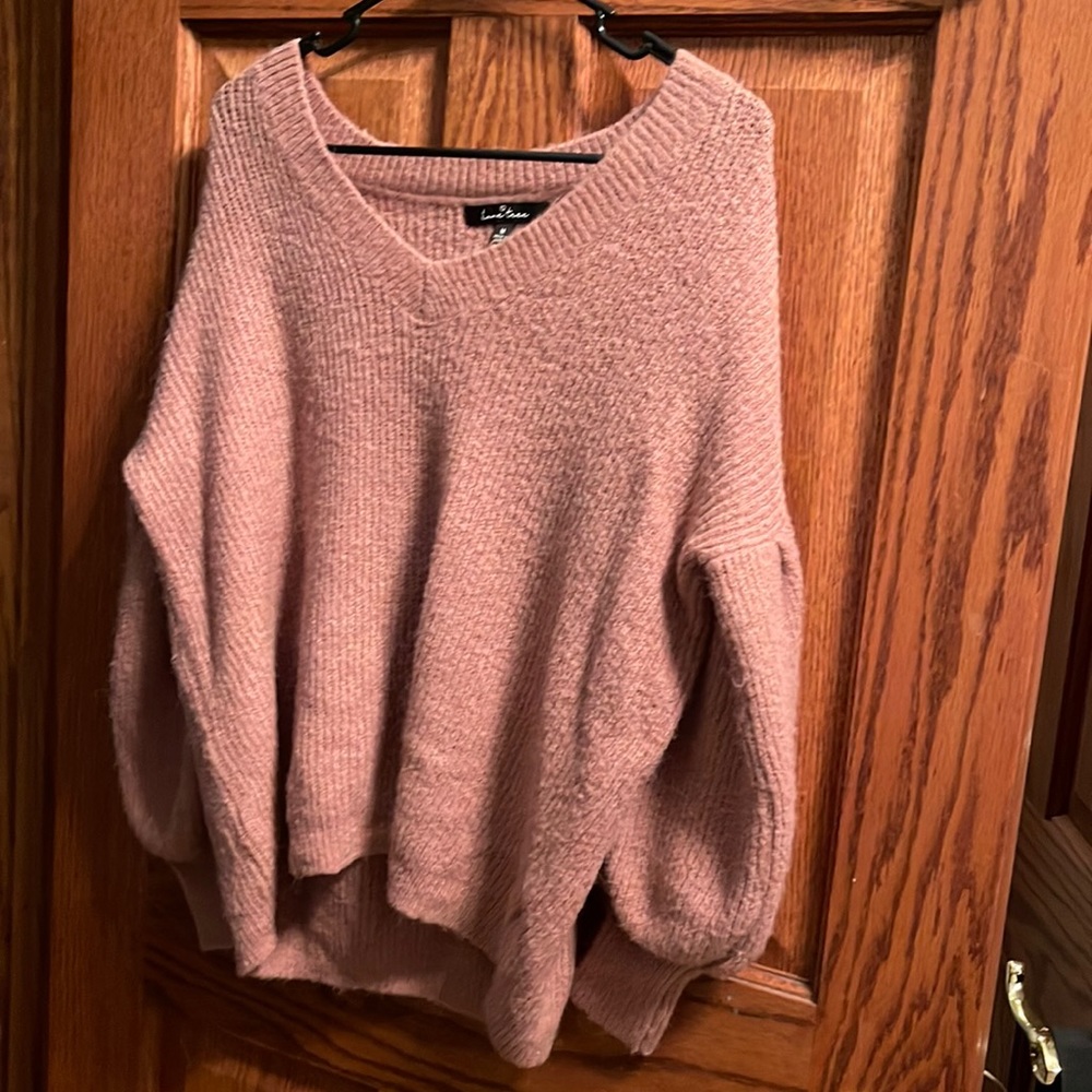 Loose fitted sweater